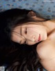 Suzu Honjo 本庄鈴, 写真集 Natural Beauty 豪華愛蔵版 Set.03 P33 No.1c1498